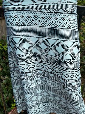 Studio Aqua and Black Tribal Print Maxi Skirt. Size S.